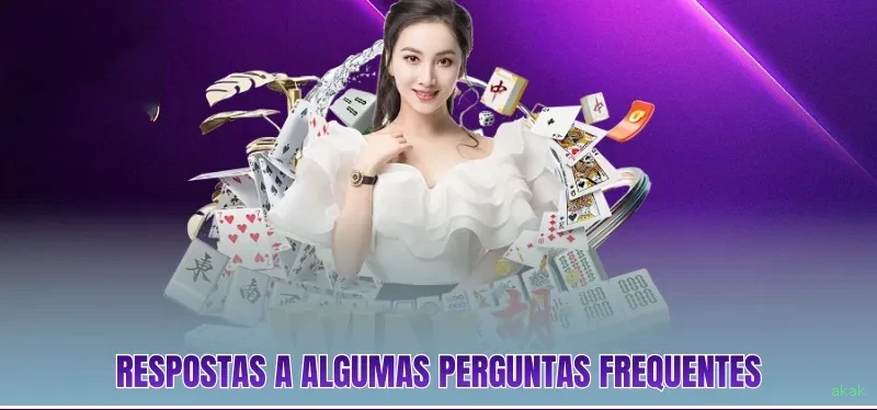 Comparação APP mobile vs versão web da akak